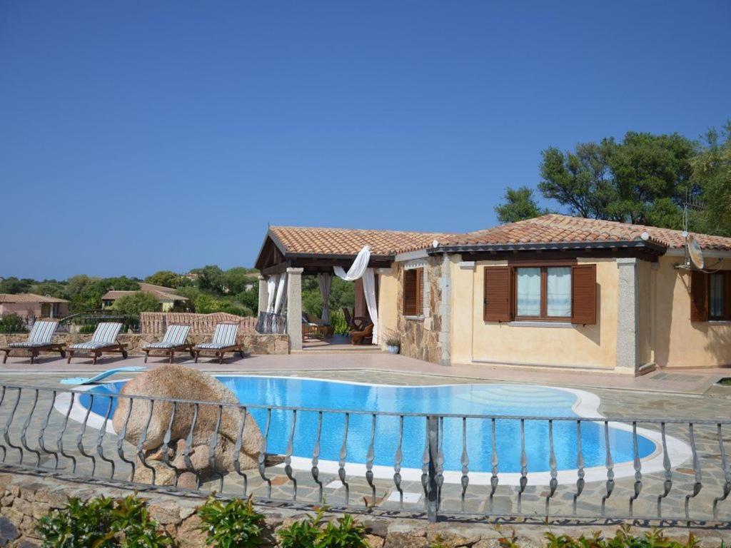 Villa Peonia Budoni Bagian luar foto