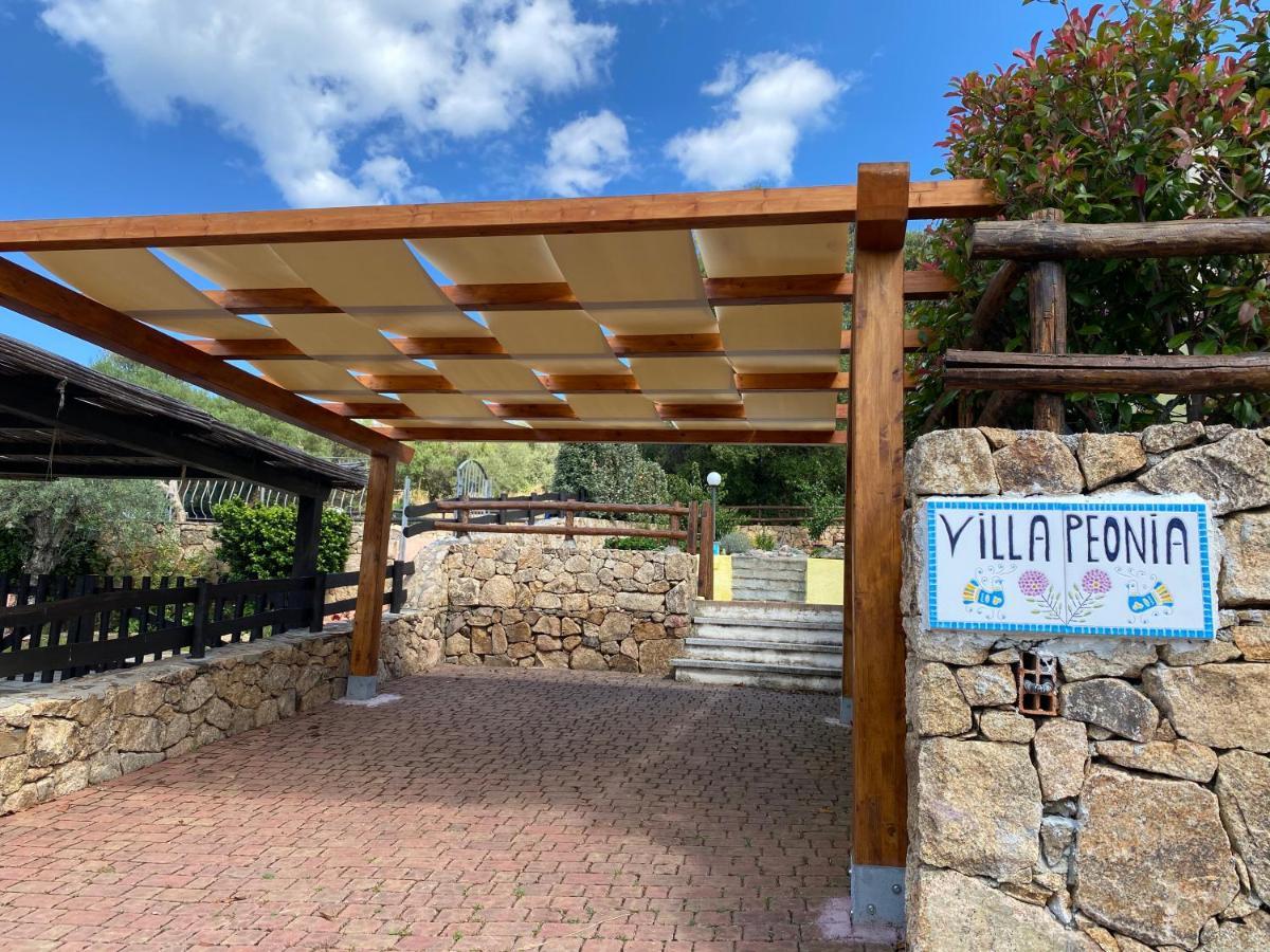 Villa Peonia Budoni Bagian luar foto