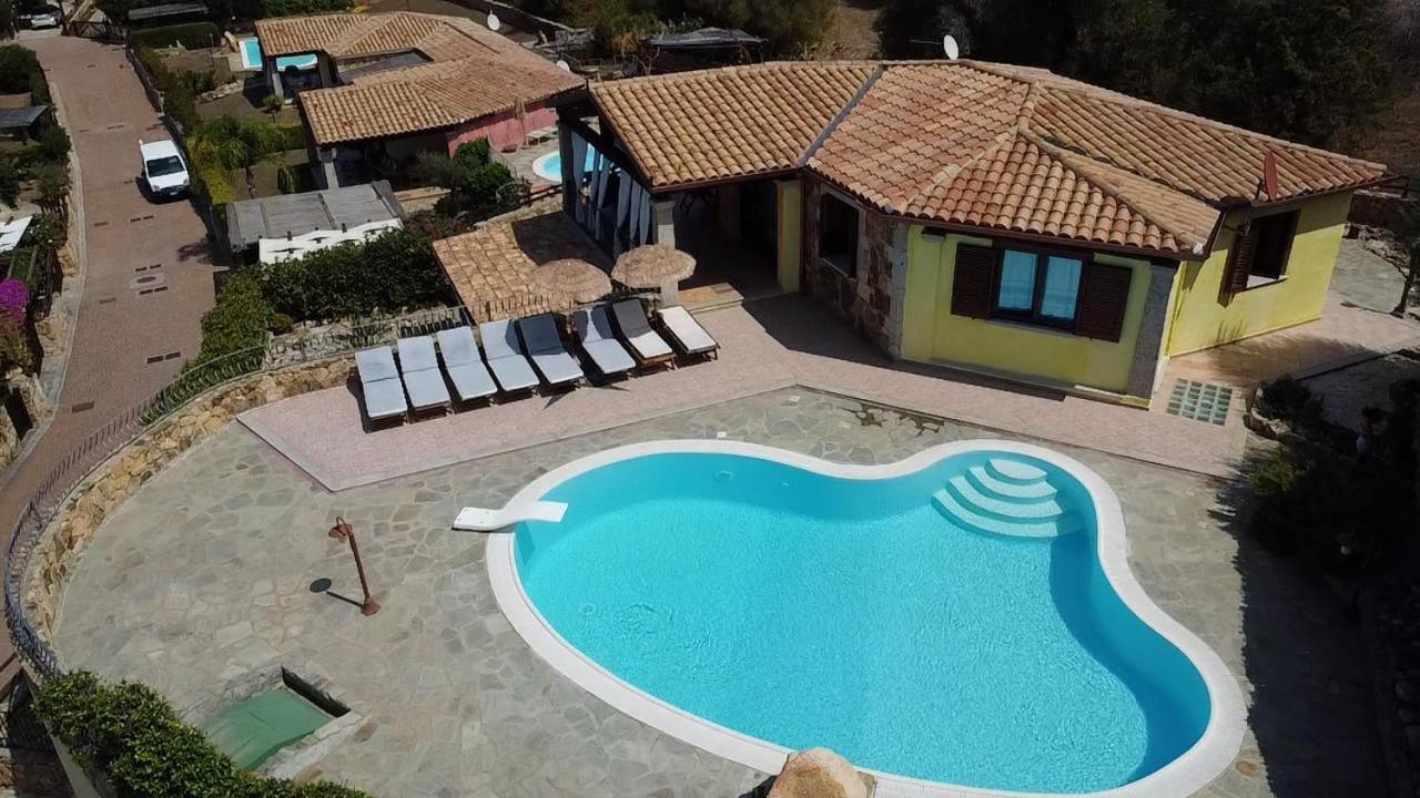 Villa Peonia Budoni Bagian luar foto